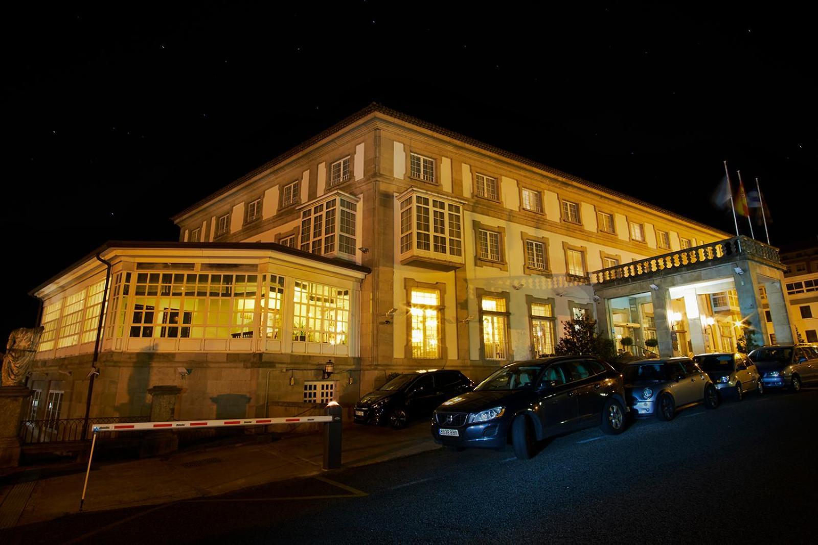 Parador De Ferrol Esterno foto