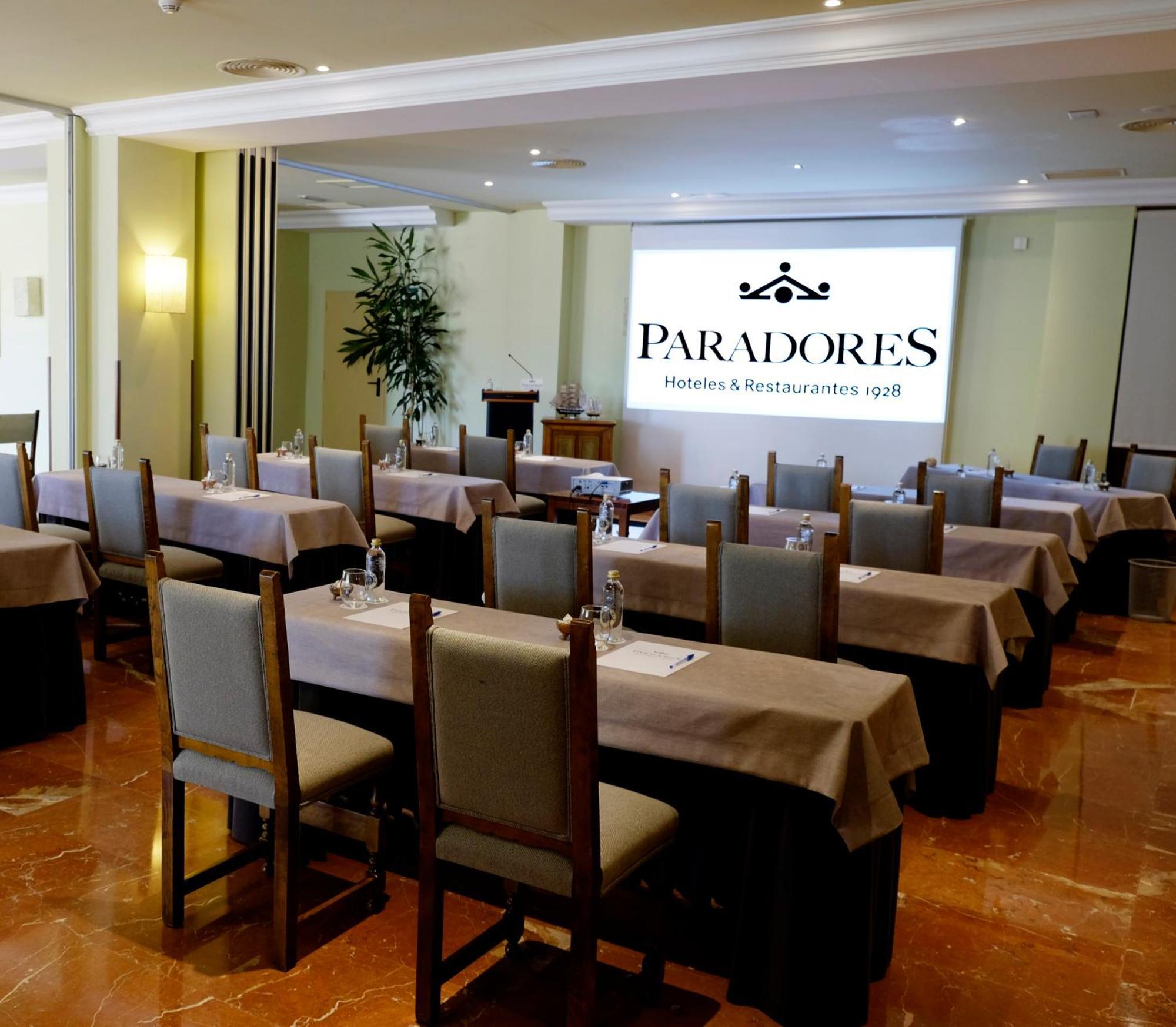 Parador De Ferrol Esterno foto