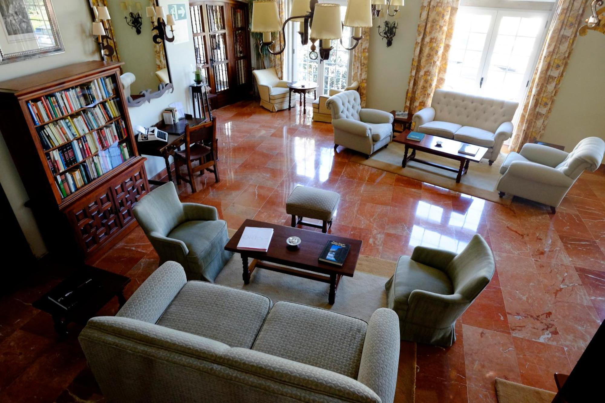 Parador De Ferrol Esterno foto